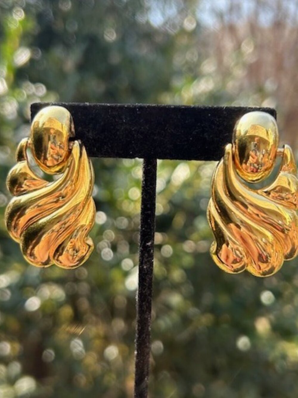 ANNE KLEIN Large Gold Door Knocker Statement EARRINGS - Picture 5 of 9